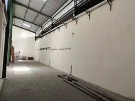 Gudang Margomulyo Permai STRATEGIS