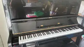 DIJUAL CEPAT: PIANO AKUSTIK KREAUTZER (build up Germany)