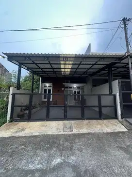 Rumah Strategis Nyaman