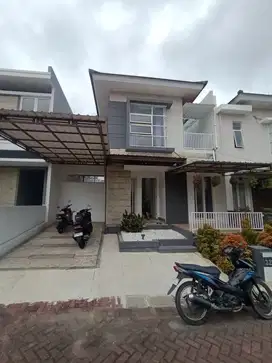 Rumah perumahan elit palagan km 9 dkt al azhar dan ugm