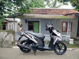 Jual cepat Vario 125 KZR