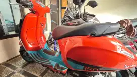 Di jual vespa piagio Primavera limited edition mulus lus