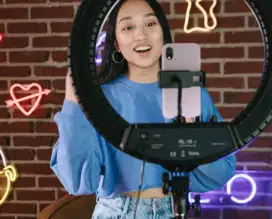 Lowongan Pekerjaan Host Live Streaming TikTok