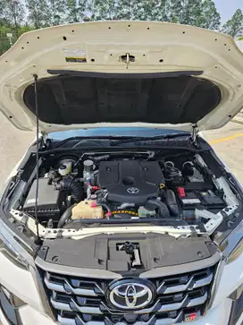 Toyota Fortuner 2023 Diesel