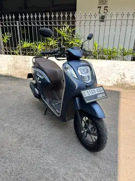 Honda genio cbs iss 2022