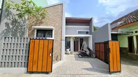 RUMAH BARU SIAP HUNI TERMURAH DEKAT JALAN KABUPATEN