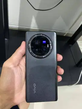 Dijual HP Vivo X Fold 3 Pro (RAM 16 + 16 GB, ROM 512 GB)