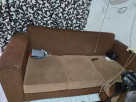 Sofa ruang tamu