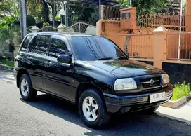 Suzuki Escudo 1.6 Manual tahun 2003