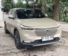 New HRV SE 1.5 AT 2023 Panoramic LowKM 25rban RECORD HONDA BANDUNG