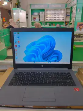 Laptop HP 245G7