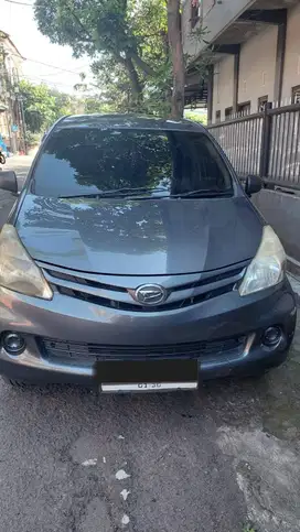 JUAL MOBIL DAIHATSU XENIA X STD 2015