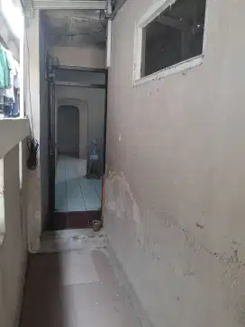Rumah petakan di kontrakan