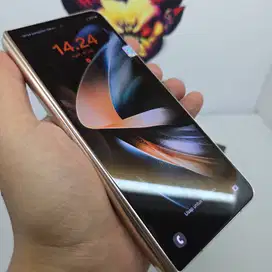 Samsung Z Fold 4 Beige Gold 256 SEIN Mulus 99% like new FULLSET ORI No