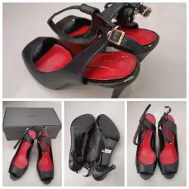 Sepatu Heel Pedro Preloved