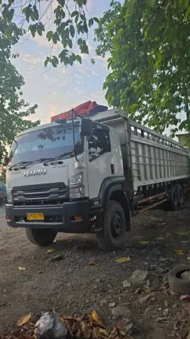 ISUZU GIGA FVM 34 / 245 PS
