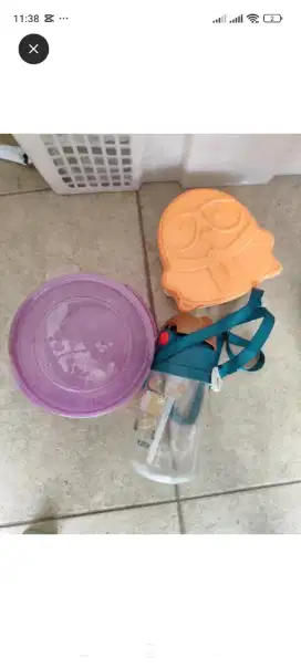 botol minum sedot anak dan 2 kotak makan