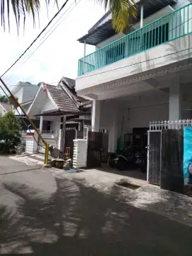 Rumah Kost 18 Kamar Area Jalan Candi Dekat Kampus ABM Blimbing Malang