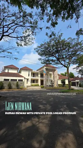 Rumah mewah dengan kolam renang pribadi di Ijen Nirwana Klojen Malang