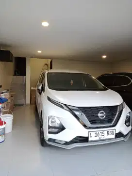 Nissan New Livina th 2022 type 1.5 New VL matic putih samsat baru