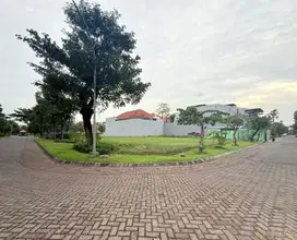 Tanah / Kavling Hook, Graha Family, Lokasi Strategis, Surabaya