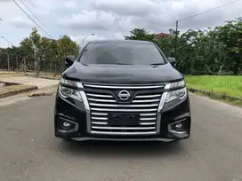 Nissan Elgrand 2.5 HWS 2017