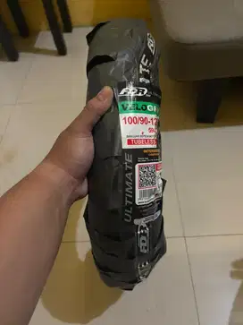 DIJUAL FDR ULTIMATE TIRE VELOGRIP 100/90 R12