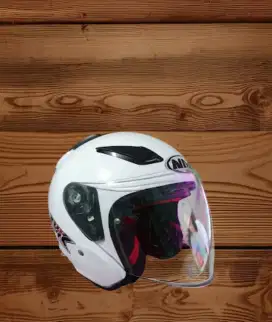 Helm Nhk r1 warna putih