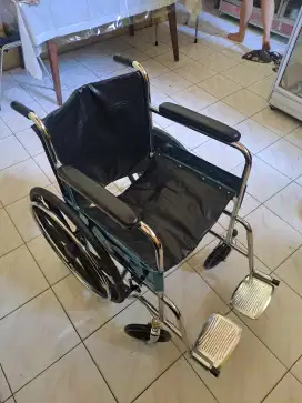 Kursi Roda Sellaco