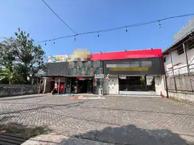 Disewakan Tanah dan Bangunan di Nol Jalan Raya MERR dekat Rungkut