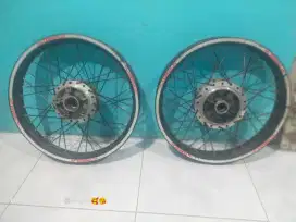 Velg V ROSSI JARI JARI RING 17