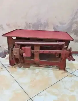 Timbangan antik kuno