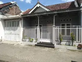 KONTRAKAN TANON HUKO TULUNGAGUNG KOTA