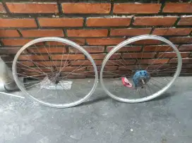 Pelek sepeda d/b ukuran 24 mulus