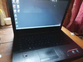 Laptop LENOVO G51-35 AMD 8 RAM 4/SSD 500GB