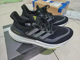 Adidas ultraboost light