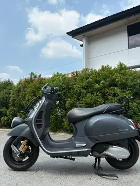VESPA GTV 300 SEI GIORNI II EDITION ( 300 CC HFE ) ABS GREY TITANIO !!
