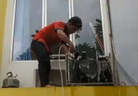 Teknisi AC service Medan