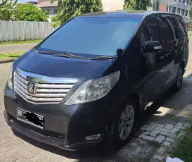 Toyota alphard 2010