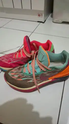 Sepatu basket GT CUT 2