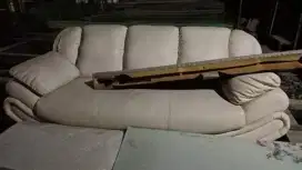 Dijual cepat murah sofa seken layak pakai ada 3pc