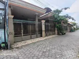 Jl Bulak Banteng Baru Gading No 35 Kel Sidotopo Wetan Kec Kenjeran Sur