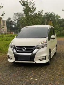 Nissan Serena C27 Highway Star AT