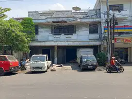 Ruko jalan raya Demak Surabaya