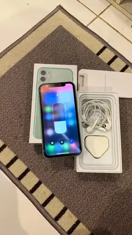 Dijual Iphone 11 Green 128GB Lengkap Terdaftar