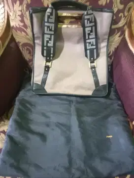 Tas fendi pre loved