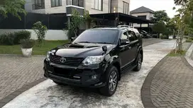(LOW KM)TOYOTA FORTUNER 2.5 G VNT TURBO DIESEL 2.5 AT 2013 Upgrade TRD