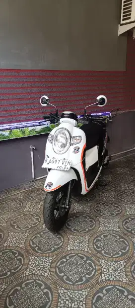 Di jual Scoopy fi th 2019 di Bintaro pdk aren