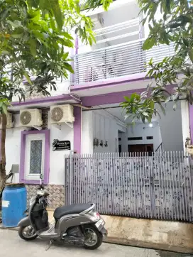 Mahkota Regency Sebrang depan kampus Unsika Karawang Blok paling Depan