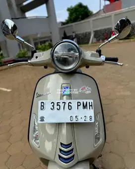 JUAL MURAH VESPA PRIMAVERA S 150 iGET ABS FACELIFT 2023 MULUS